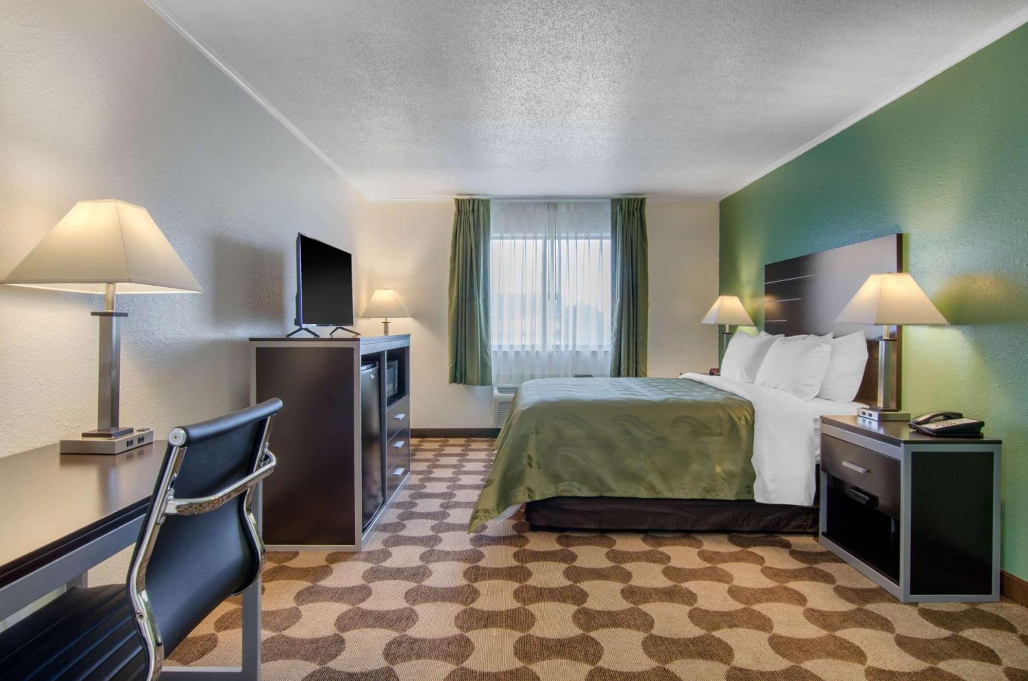 Quality Inn Russell Eksteriør billede