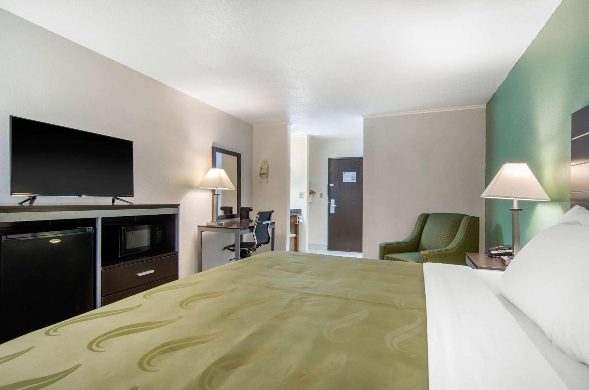 Quality Inn Russell Eksteriør billede